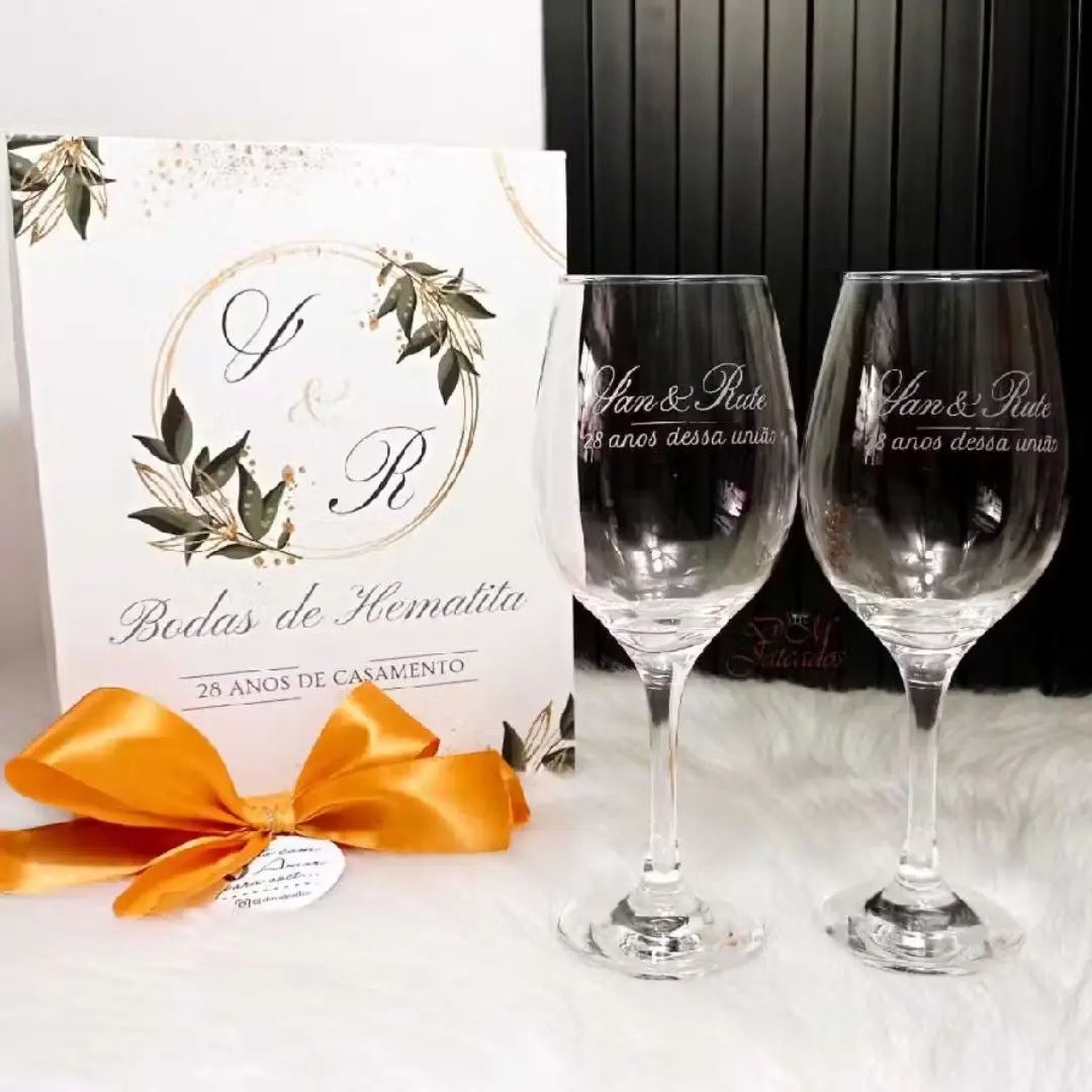 Kit taças de vinho jateadas com caixa personalizada — foto 9