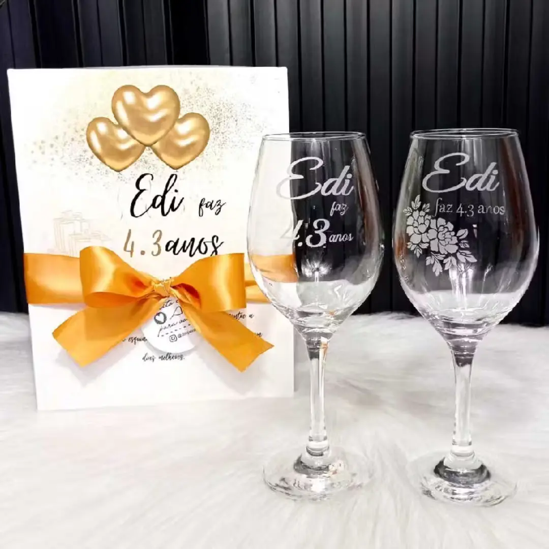 Kit taças de vinho jateadas com caixa personalizada — foto 10