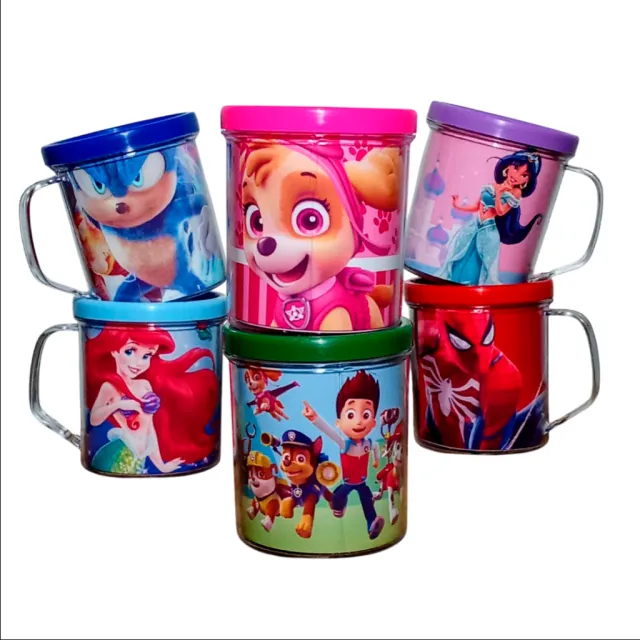 Caneca personalizada de acrílico com foto e nome