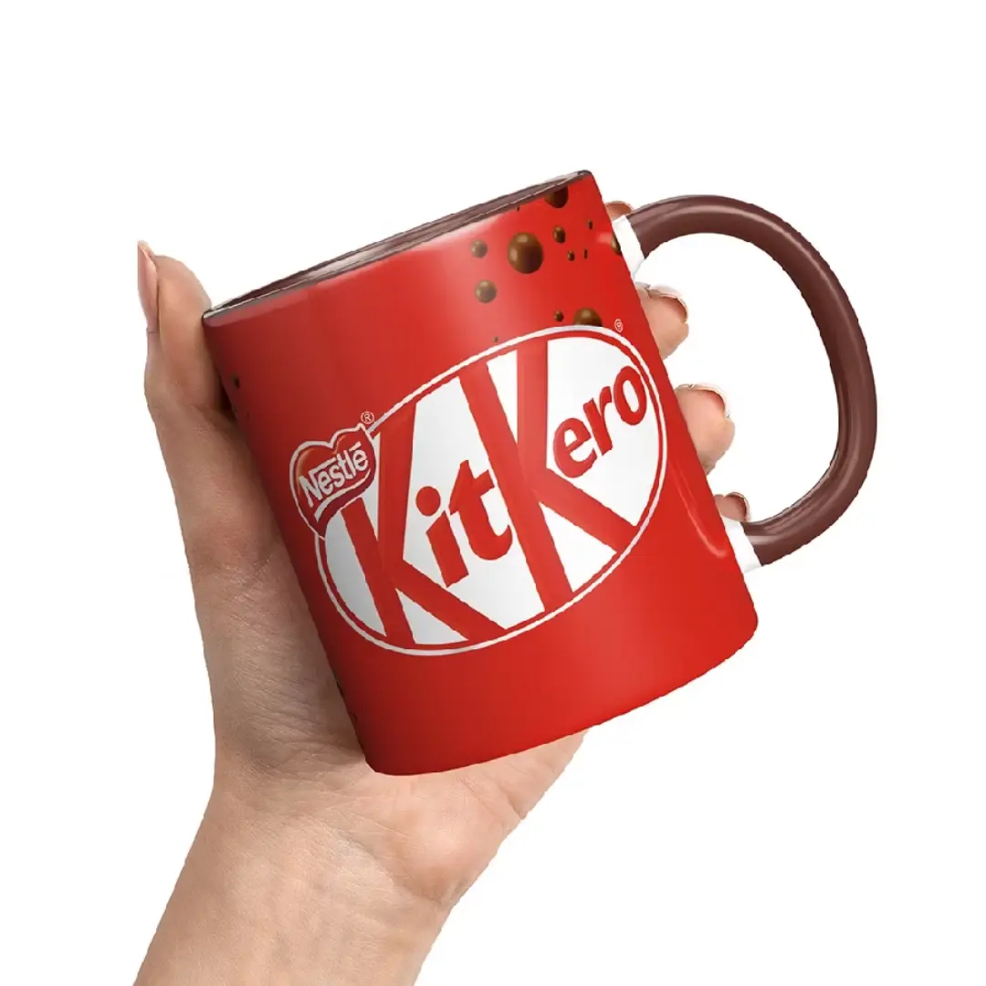 Caneca de cerâmica personalizada com foto e nome — tema páscoa/chocolate — foto 2