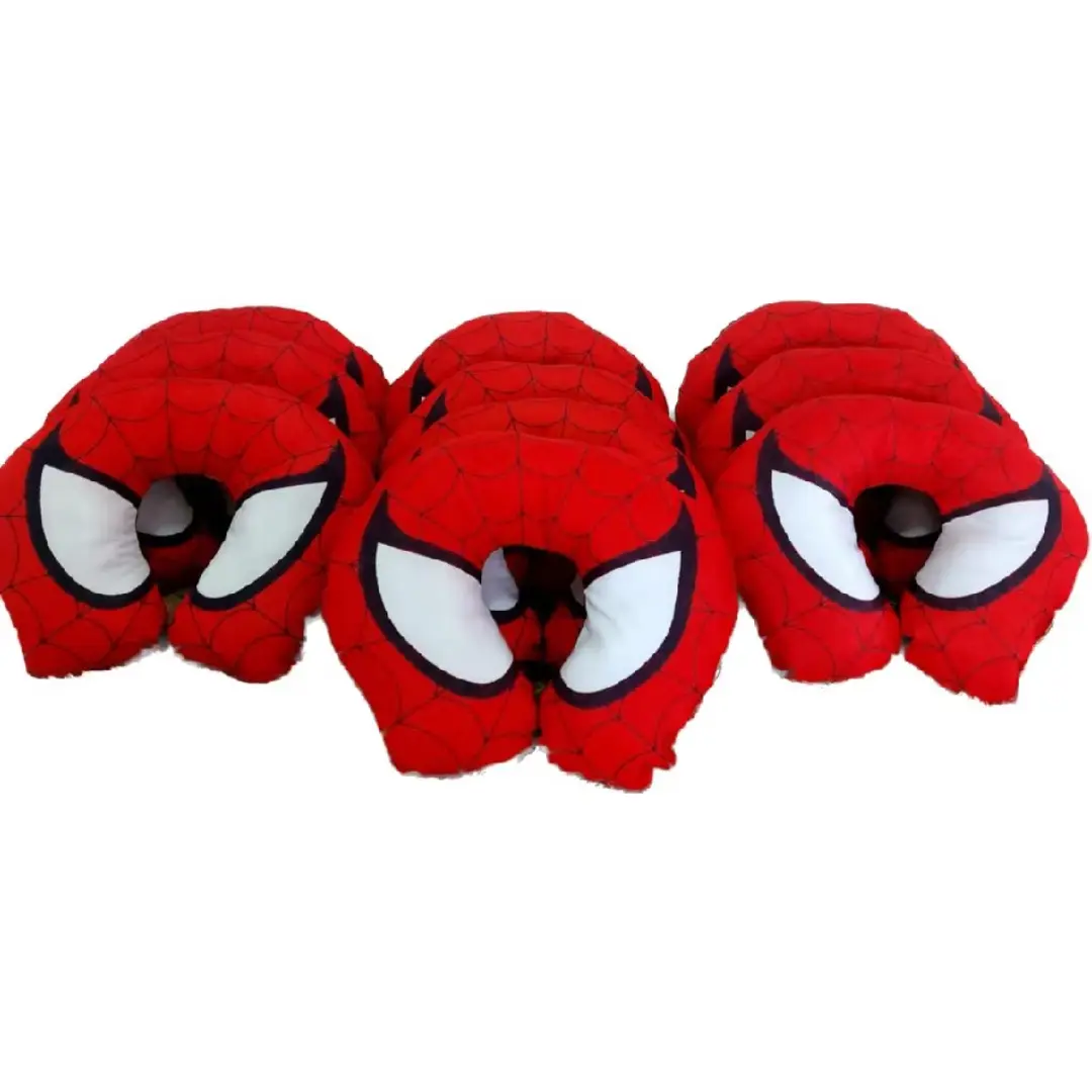 Almofada de pescoço personalizada tema Homem-Aranha — foto 2