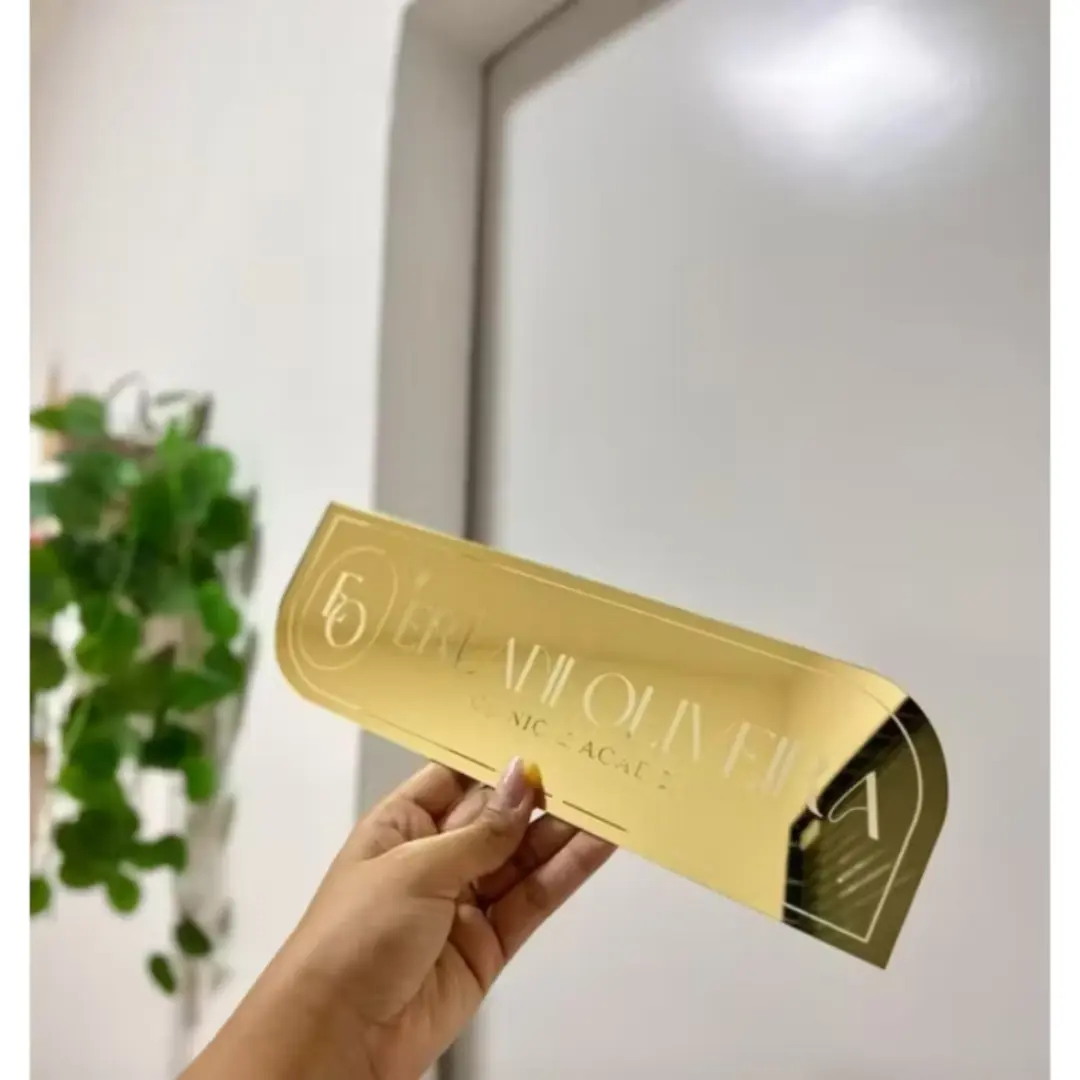 Placa de porta consultório — MDF + acrílico espelhado — foto 2