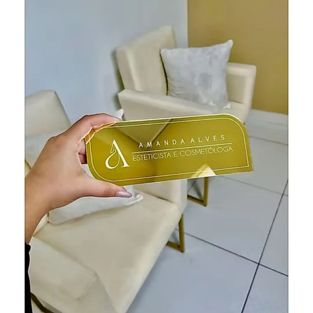Placa de porta consultório — MDF + acrílico espelhado — foto 3