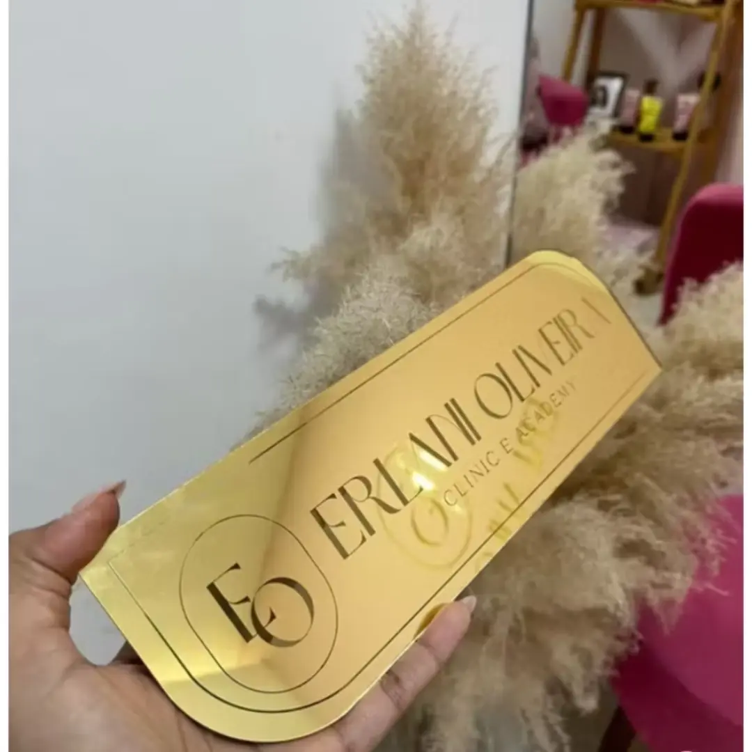 Placa de porta consultório — MDF + acrílico espelhado — foto 6