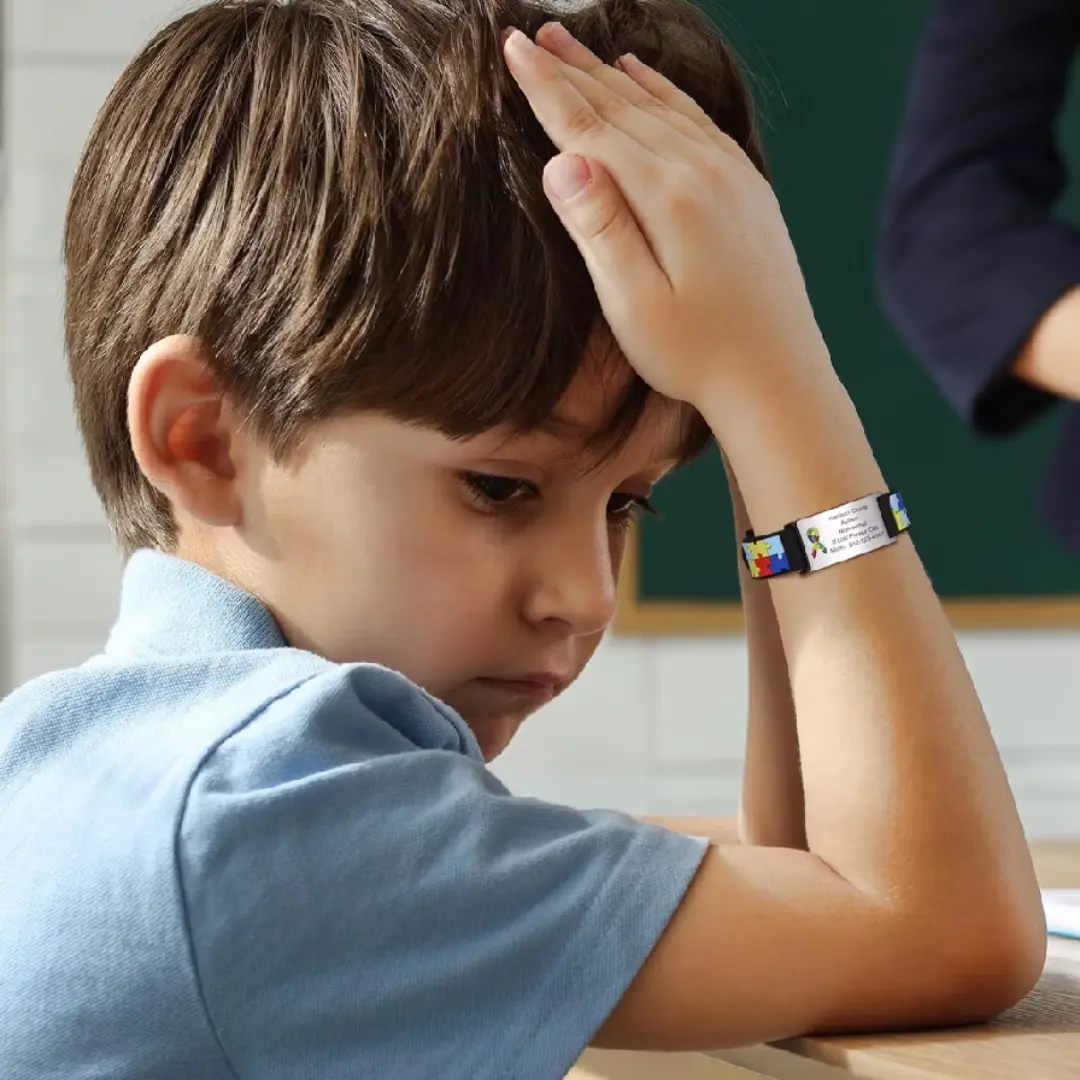 Pulseira infantil autismo puzzle — aço inox com nome — foto 7