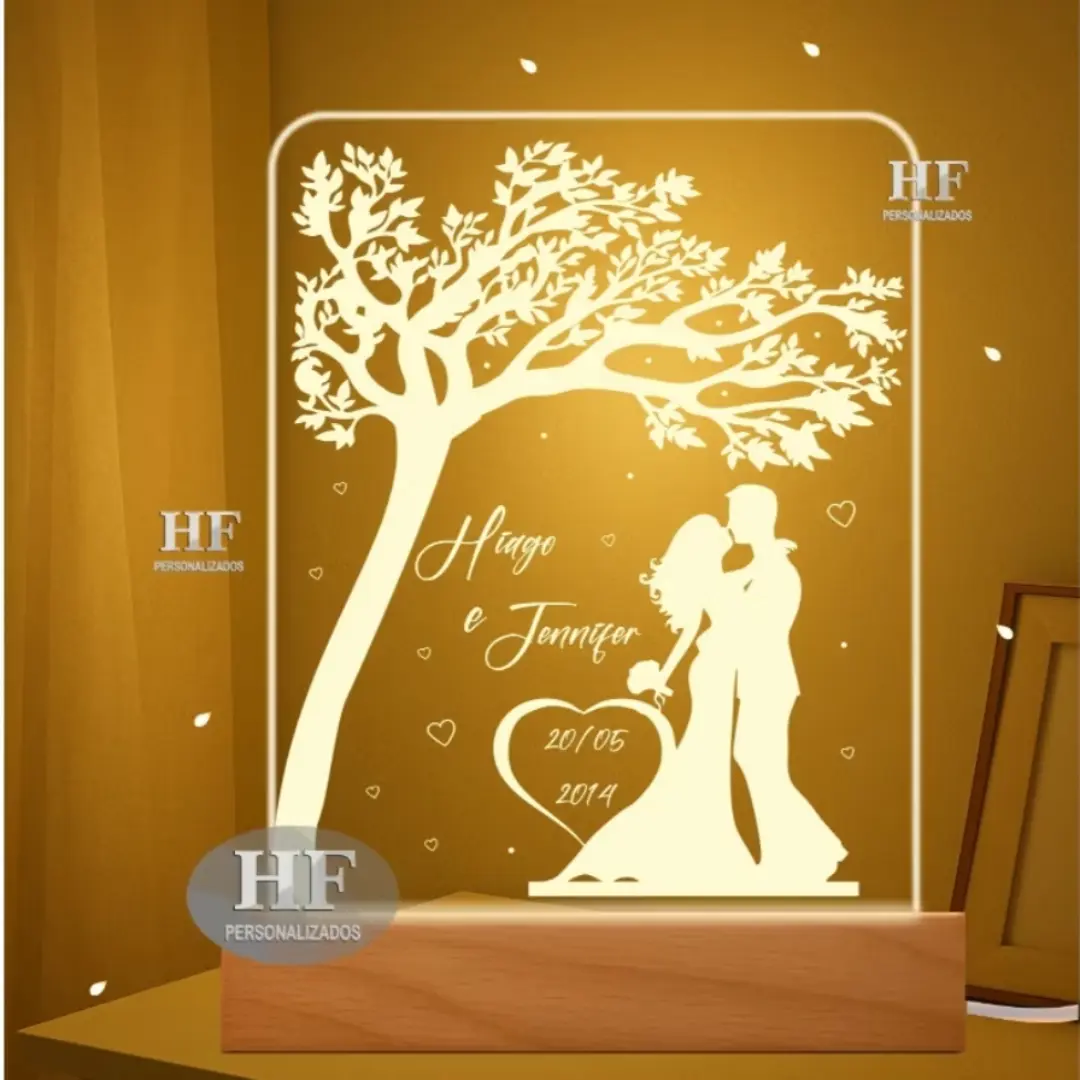 Luminária LED acrílica personalizada para casal — USB — foto 5