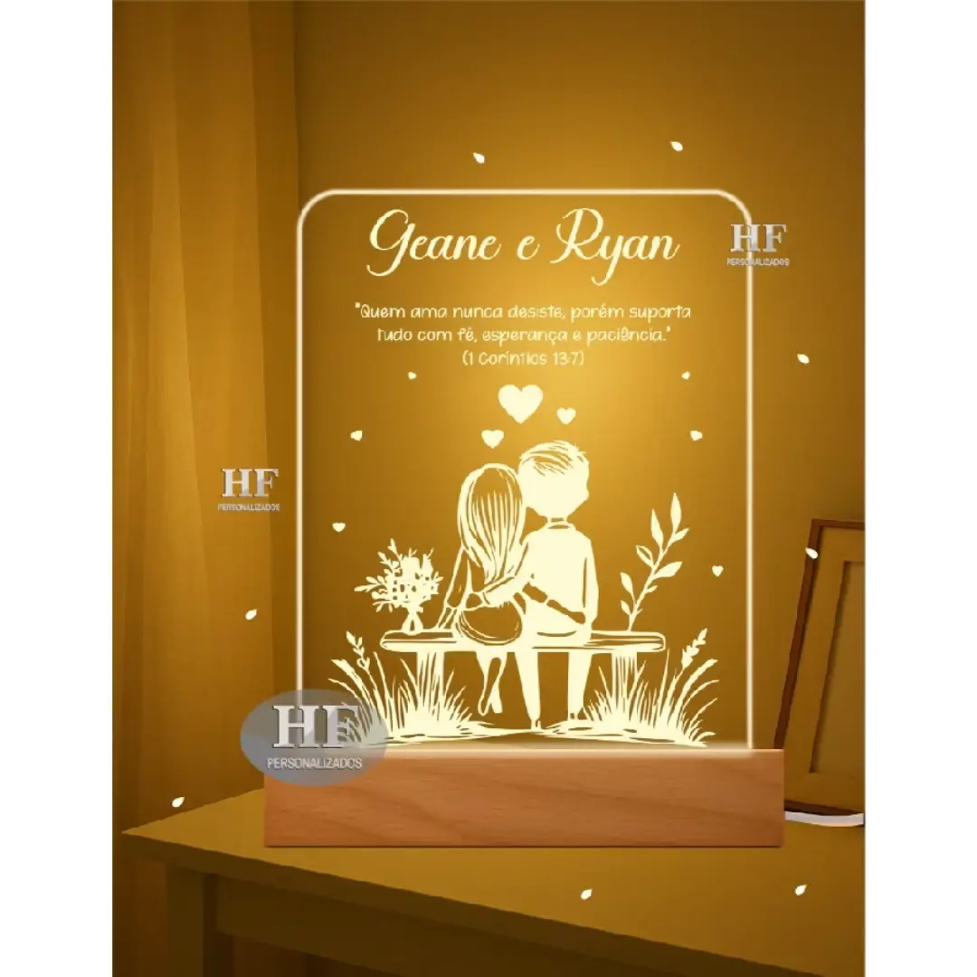 Luminária LED acrílica personalizada para casal — USB — foto 16