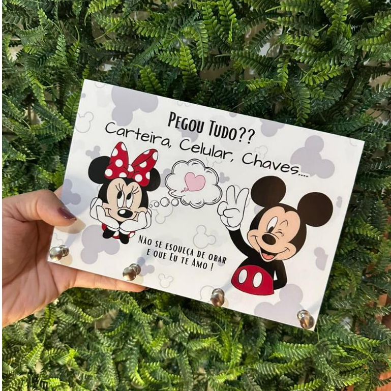 Porta-chaves Mickey e Minnie em MDF 15 mm — personalizado