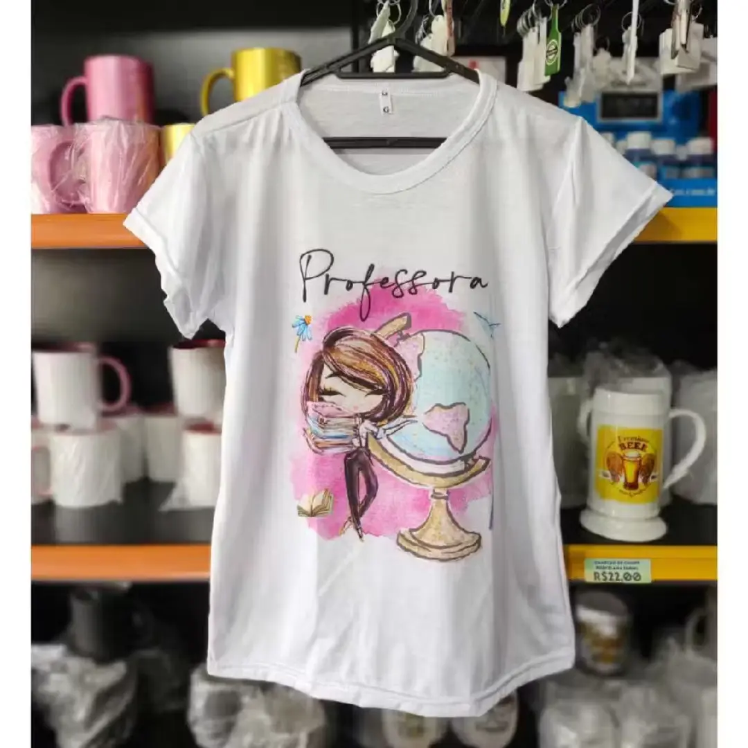 Camiseta branca personalizada com arte na frente — foto 8