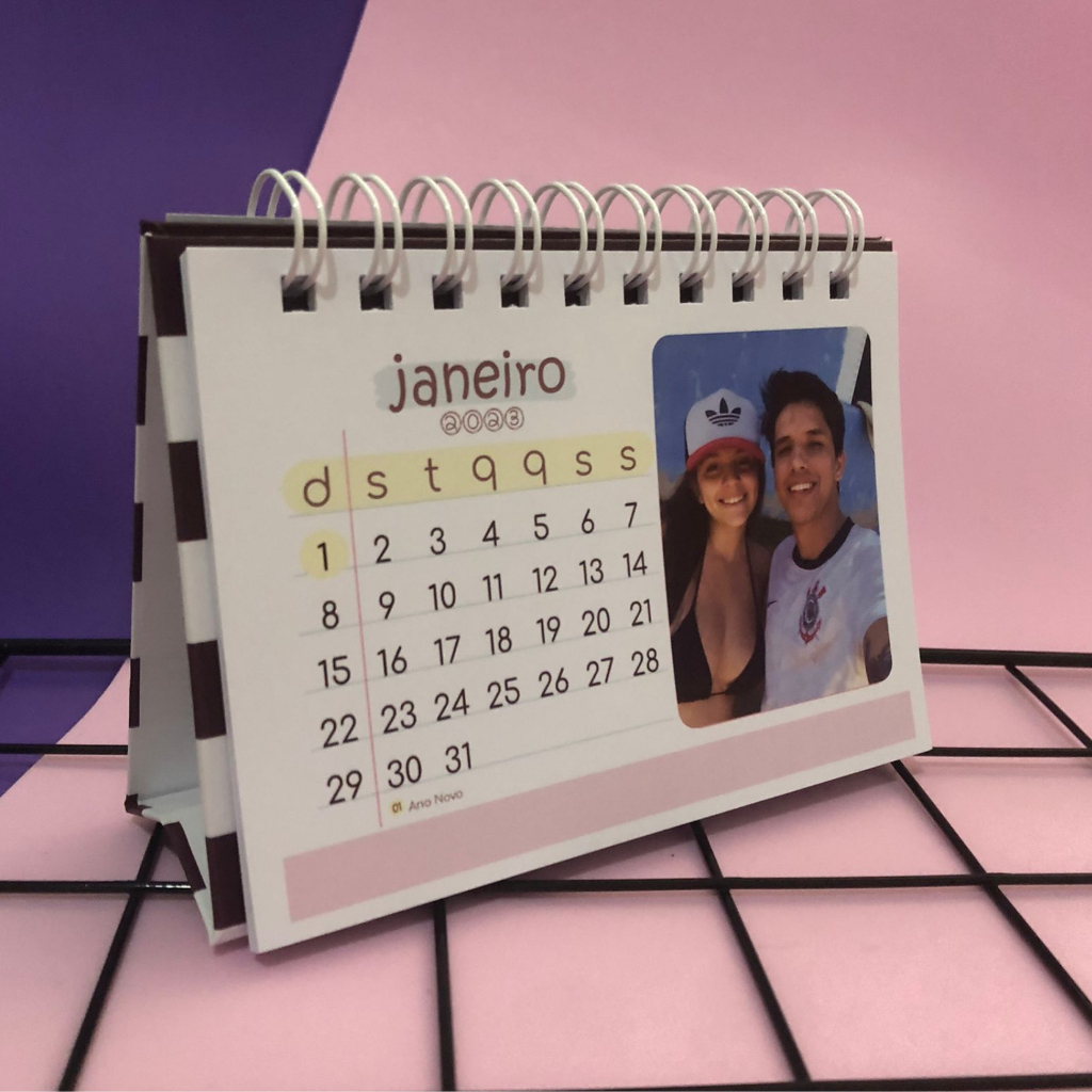 Calendário de mesa 2027 + jul–dez 2026 — fotos/logo