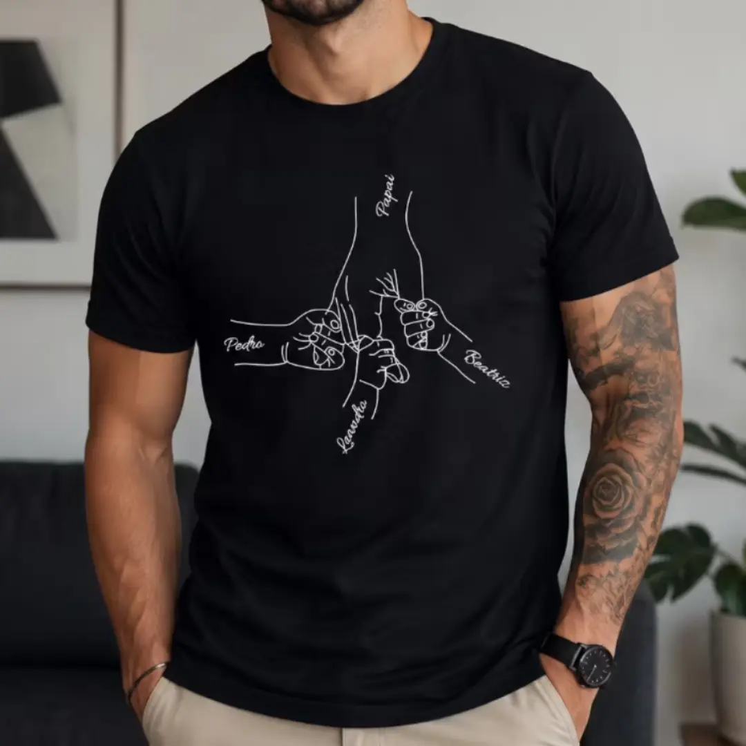 Camiseta personalizada para pai com nomes dos filhos — foto 3