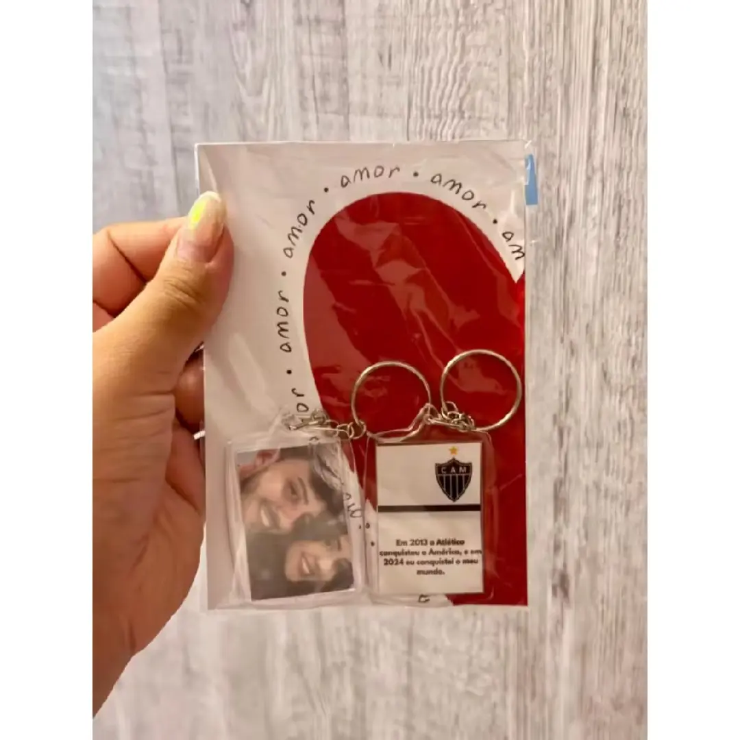 Chaveiro acrílico — foto de um lado e time do outro — foto 14