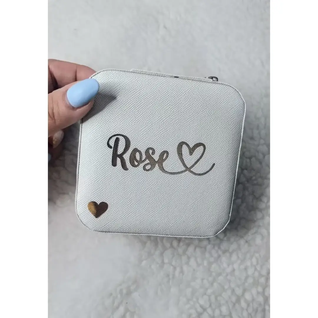 Kit porta-joias 10×10×5 cm com nome — lembrancinha — foto 3